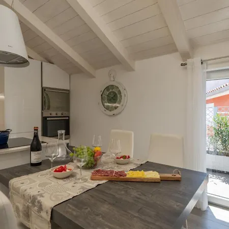 Casa Antica Novigrad Center By Guide *
